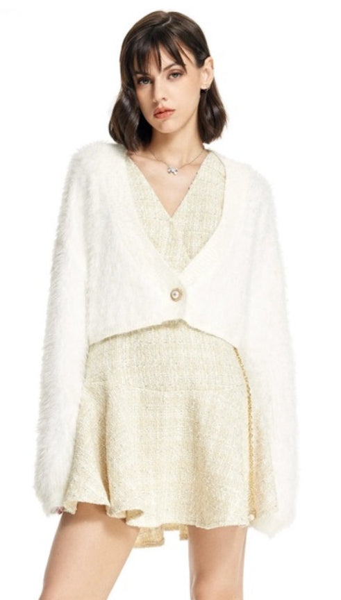CIDER Solid Fluffy Crop Cardigan