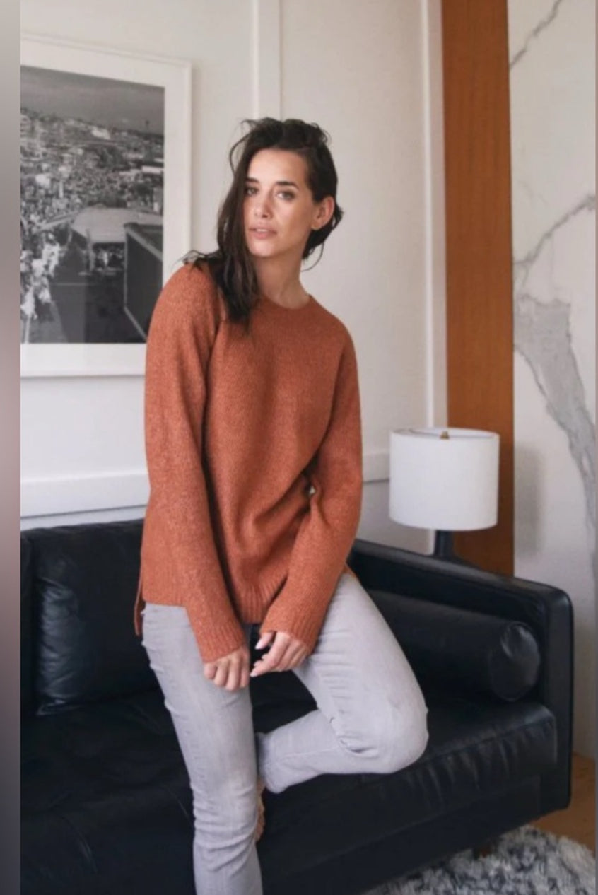 ECHO VERDE The Cat Cuddler Tunic