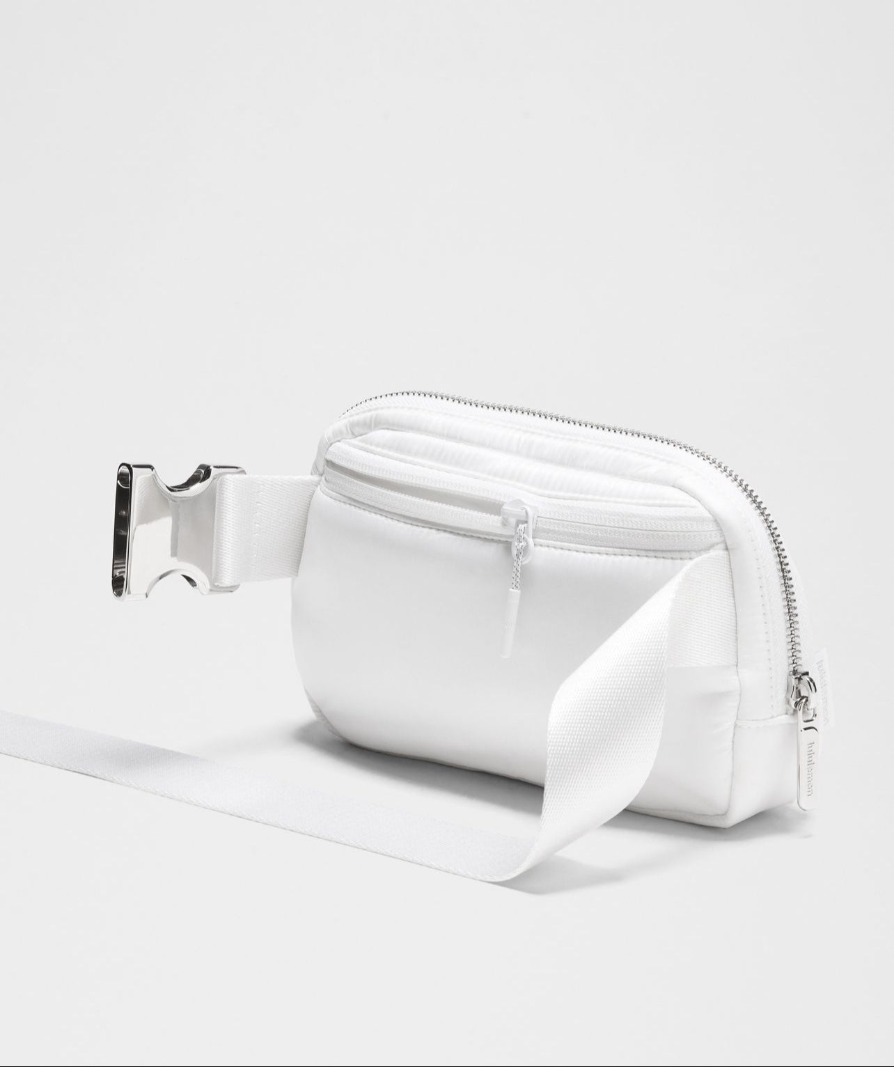 Lululemon Everywhere Belt Bag 1L Wunder
Puff Shine