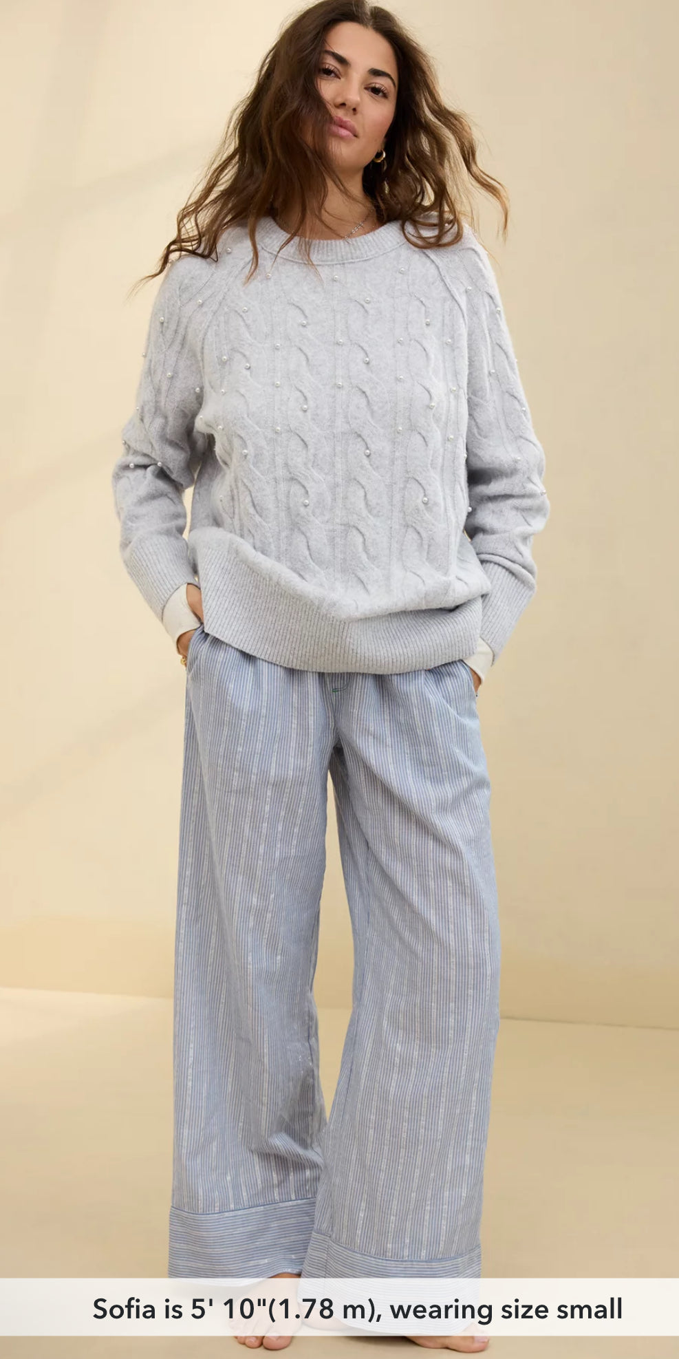 Aerie unREAL Cable Pearl Crew
Sweater