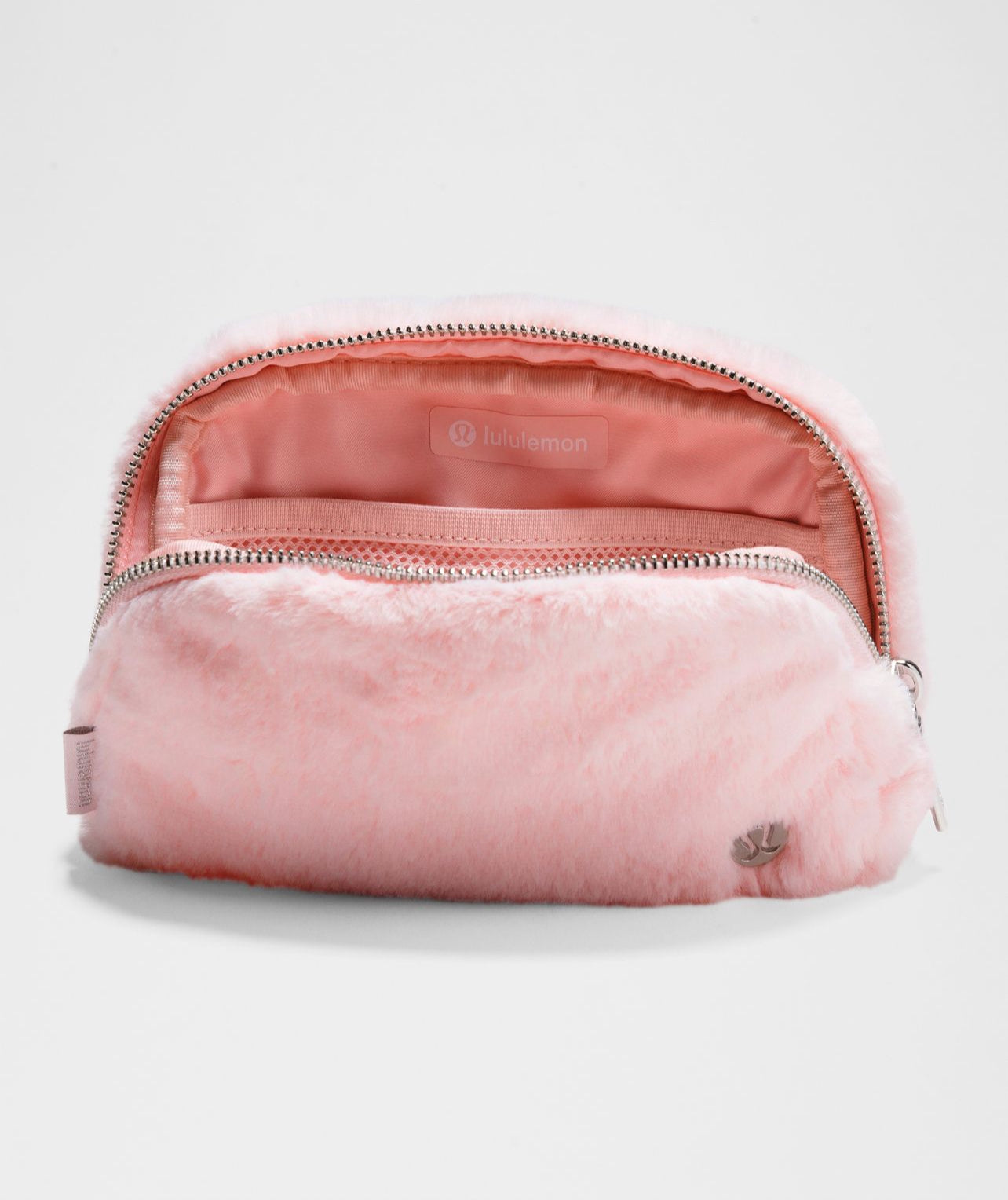 Lululemon Everywhere Belt Bag
Plush Fleece