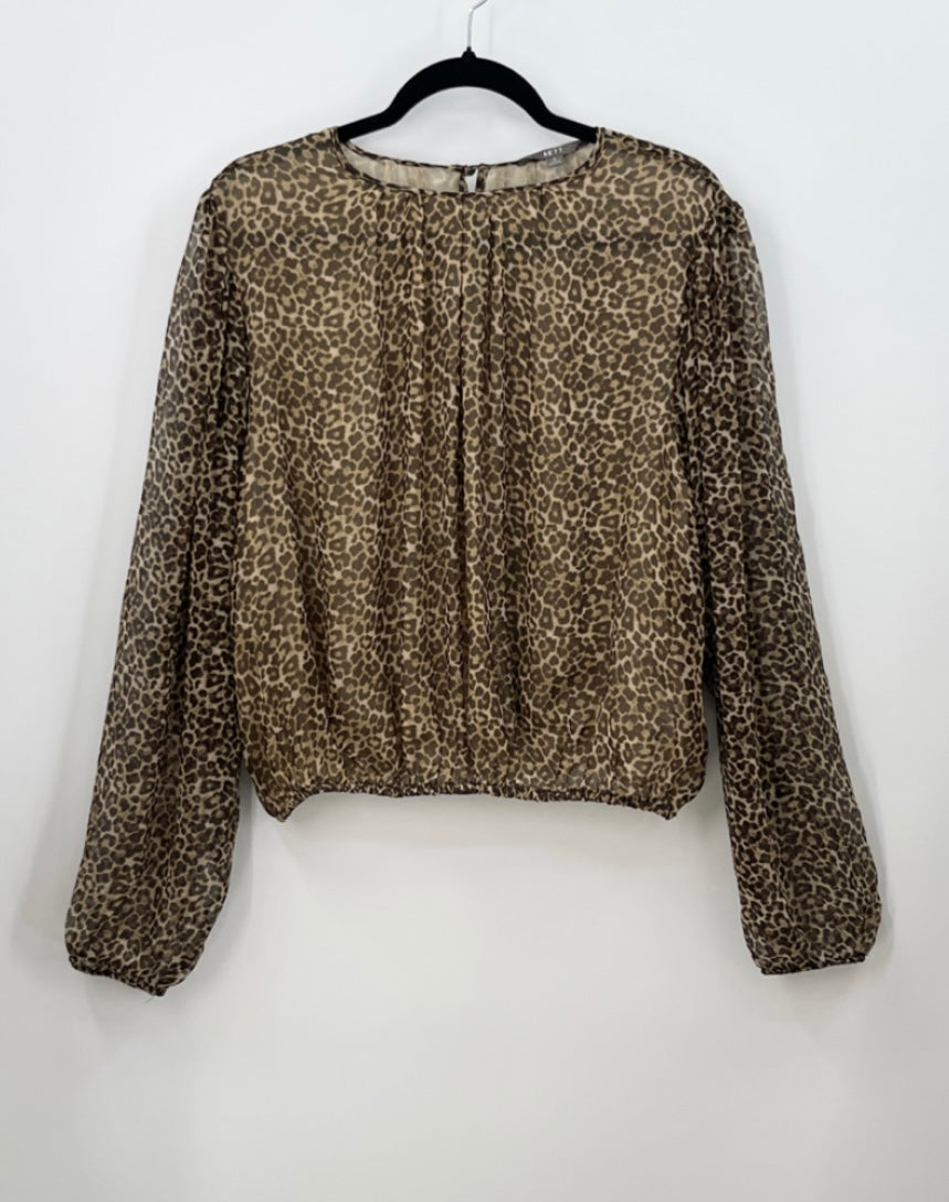 AE77 Premium Silk Bubble Sleeve Blouse
