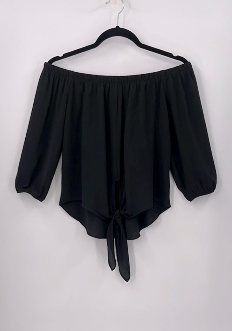 ACTIVE USA Off Shoulder Blouse