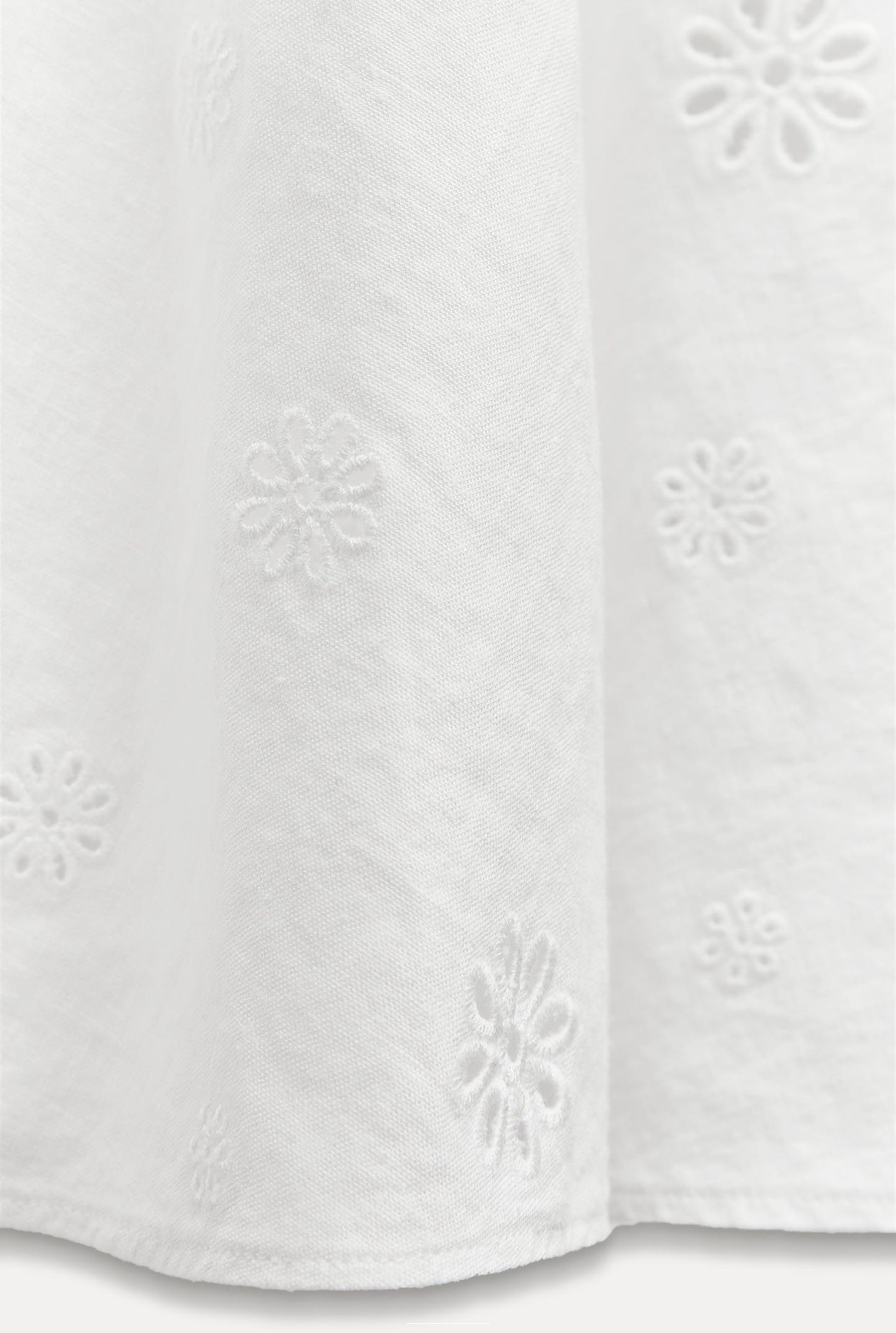 ZARA Embroidered Linen Blend Skirt ZW Collection