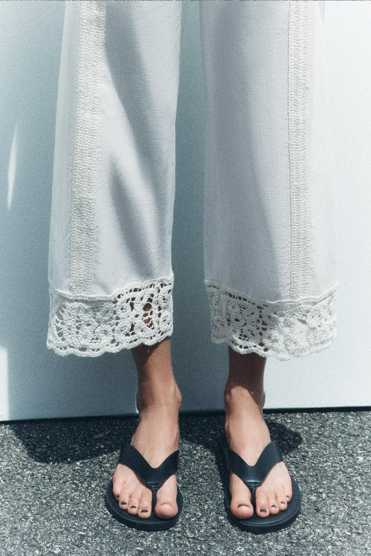 ZARA ZW Collection Linen
Blend Crochet Trouser