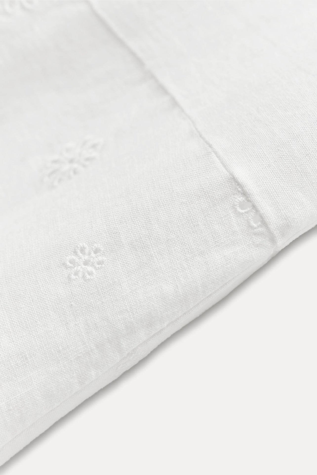 ZARA Embroidered Linen Blend Skirt ZW Collection