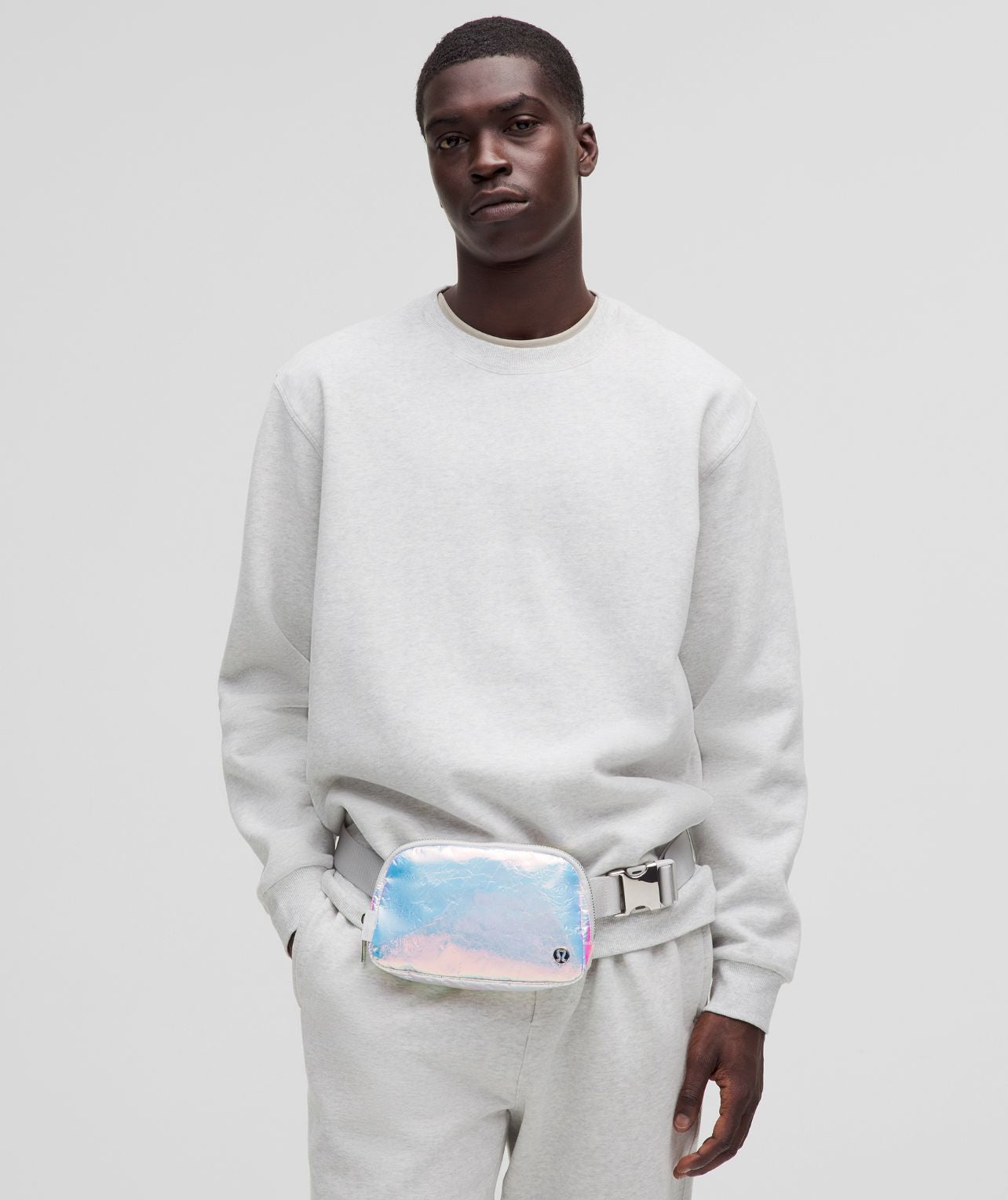 Lululemon Everywhere Belt Bag
1L Iridescent