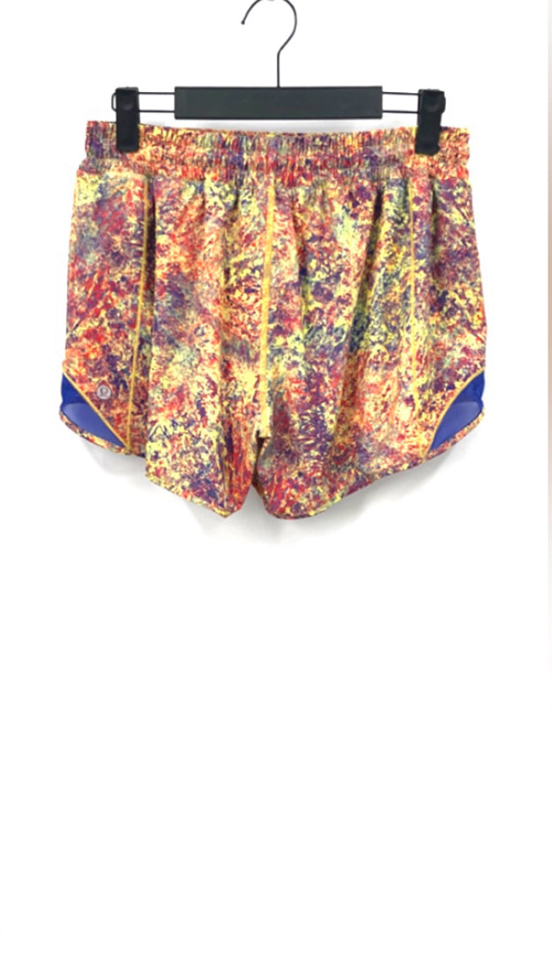 Rare LULULEMON Seawheeze Hotty Hot Shorts/Woodland Sprint Multi