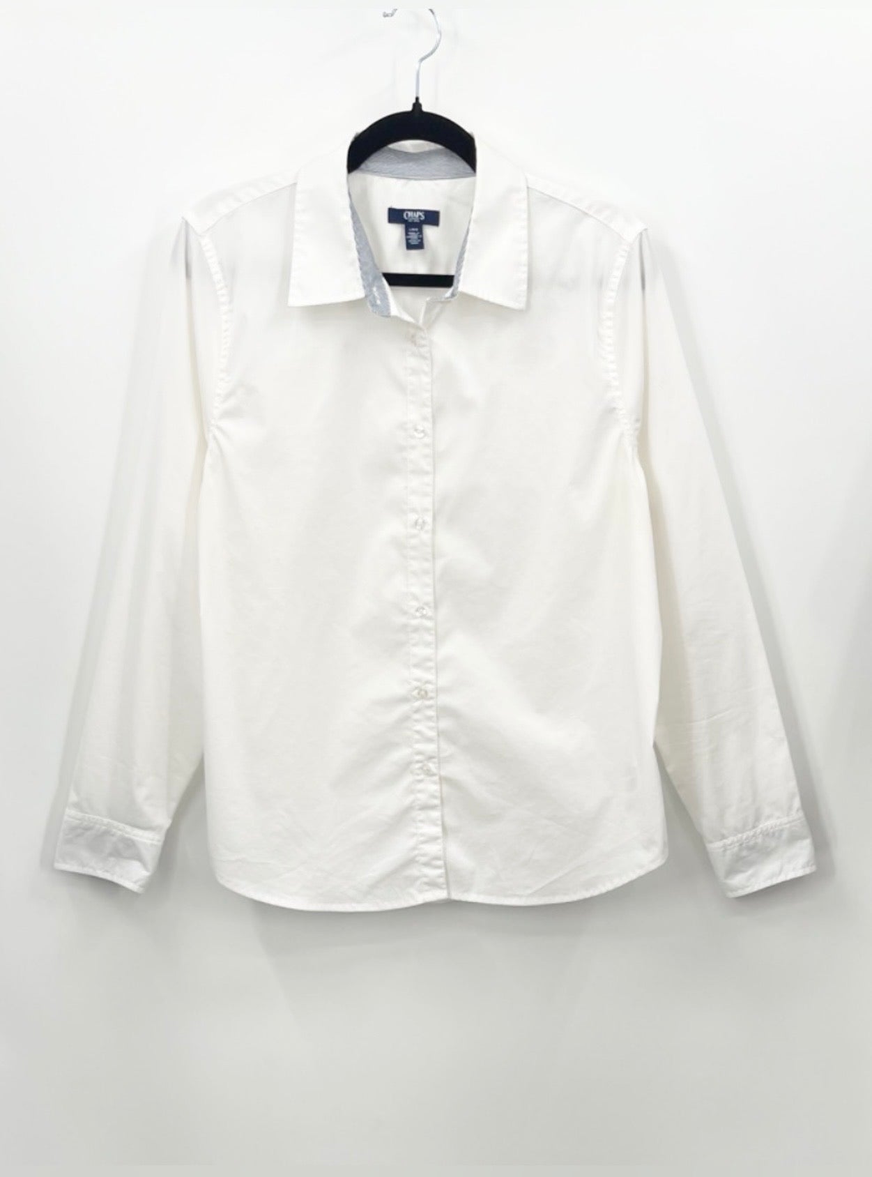 CHAPS Button Down Classic White Shirt