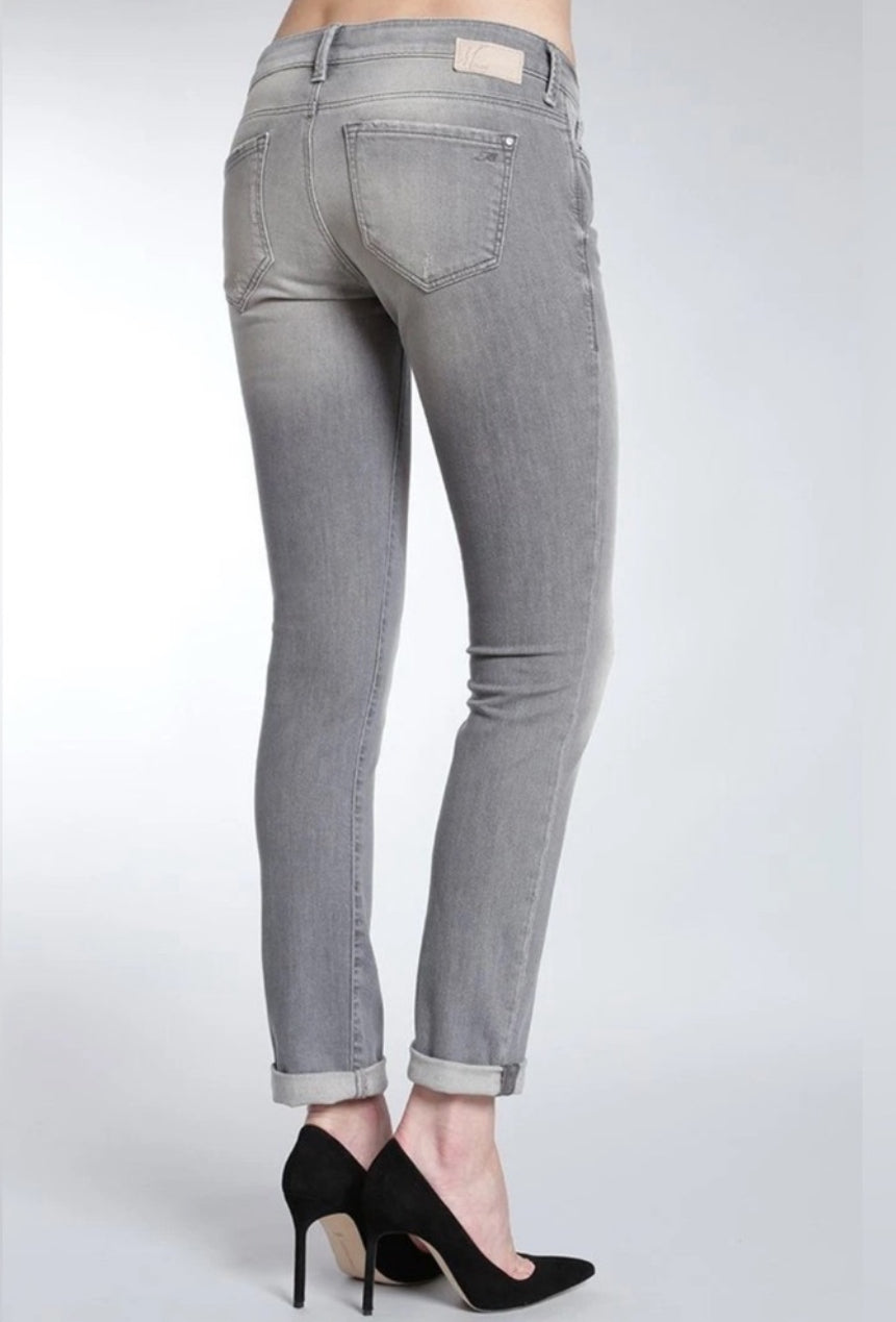 MAVI Emma Boyfriend Medium Rise Slim Jeans