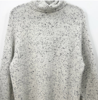 ZARA Oversized Turtleneck
Alpaca Wool Sweater