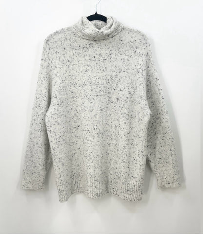 ZARA Oversized Turtleneck
Alpaca Wool Sweater