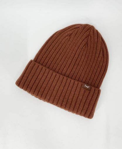 Aritzia TNA Rush Beanie