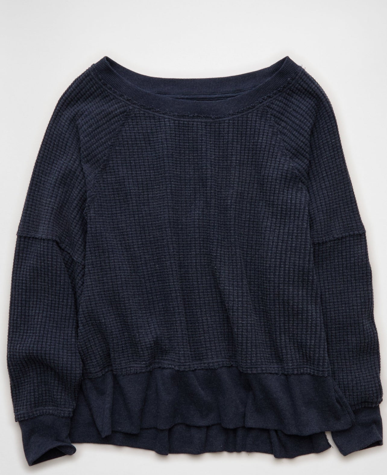 AMERICAN EAGLE Big Hug Off-The-Shoulder
Waffle Sweatshirt