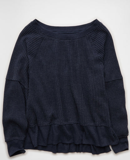 AMERICAN EAGLE Big Hug Off-The-Shoulder
Waffle Sweatshirt