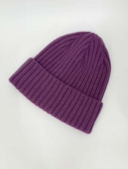 Aritzia TNA Rush Beanie
