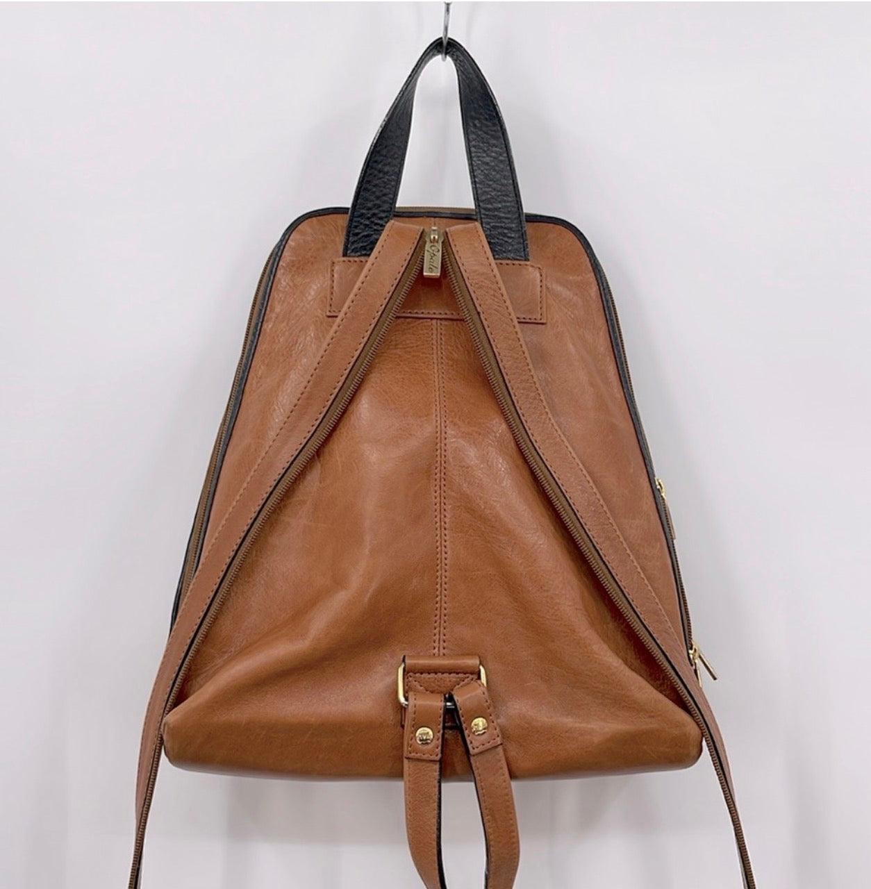 Vintage OPALE Caramel
Brown Leather Backpack