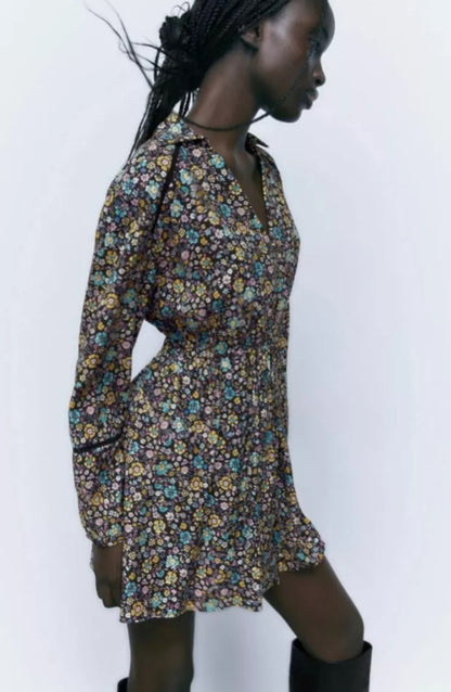 Robe chemise à fleurs Zara