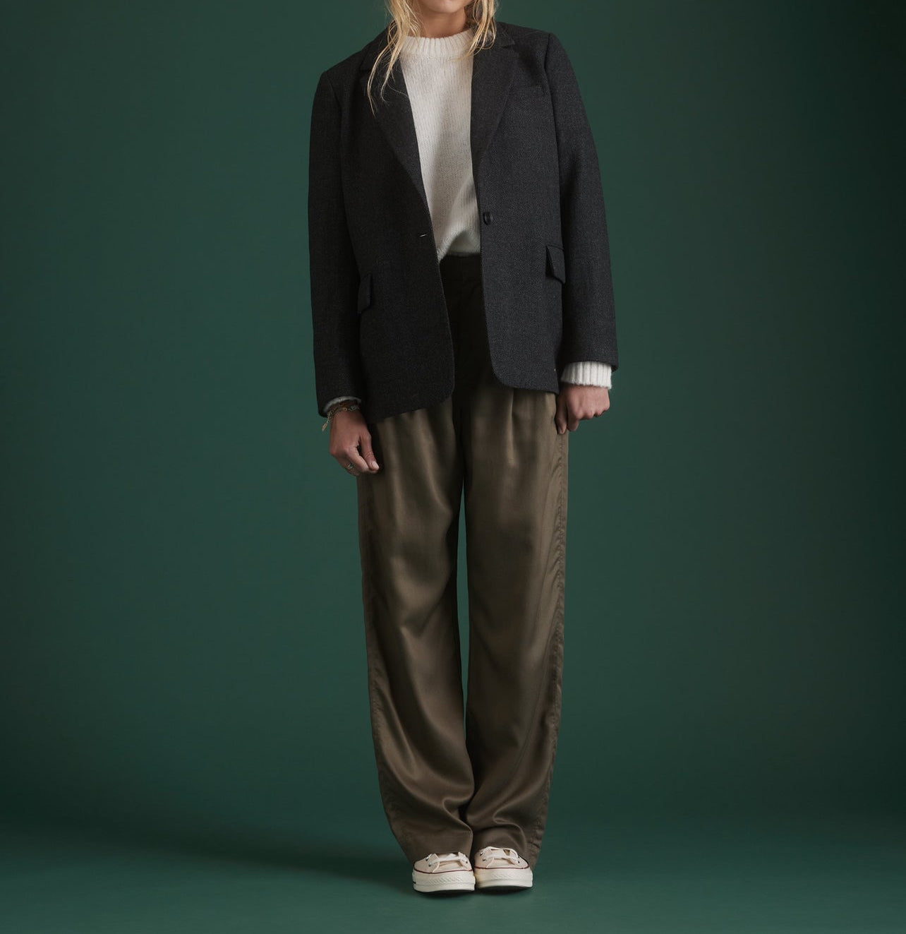 American Eagle77 Premium Pleated Trouser Pant