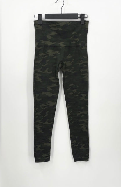 SPANX Look at Me Now
Seamless Leggings
