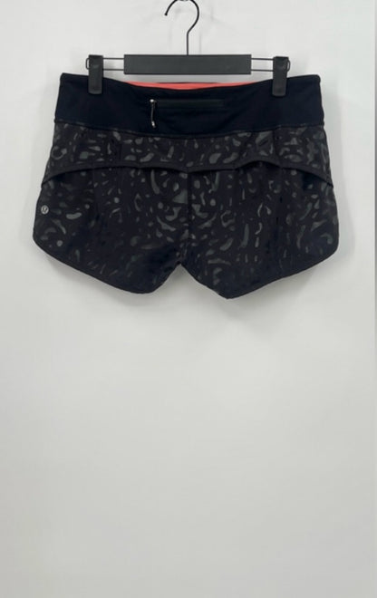 LULULEMON Speed Up Mid-Rise Lined Short "2.5"/Leopard Anchor Multi / Black