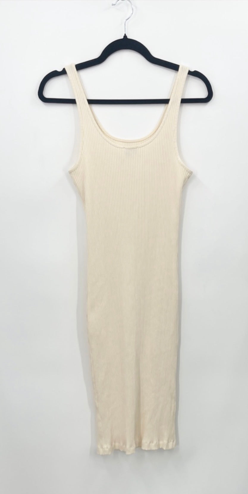 Aritzia WILFRED FREE Murdock Ribbed Tank Midi
Dress