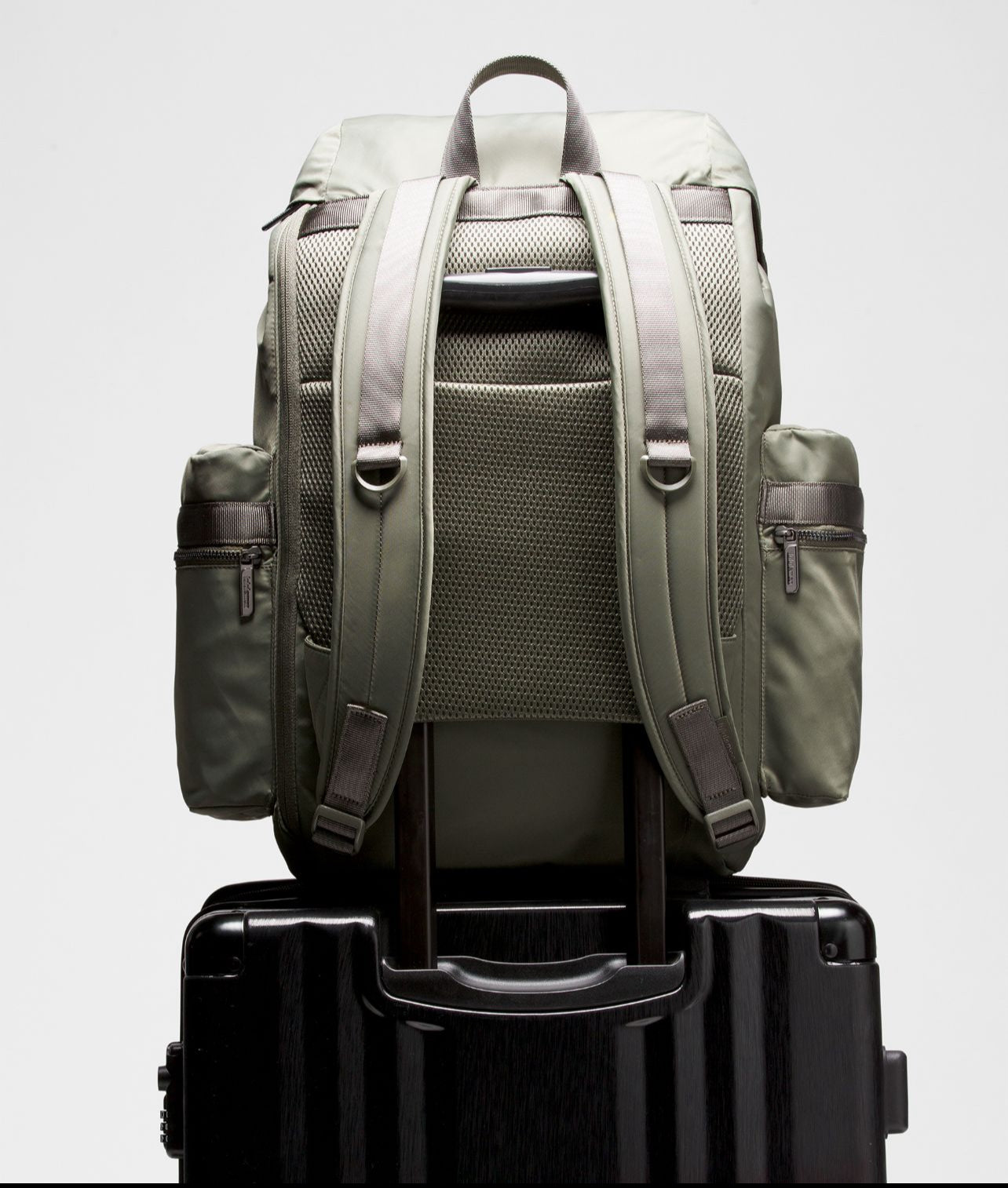 LULULEMON Wunderlust Backpack 25L