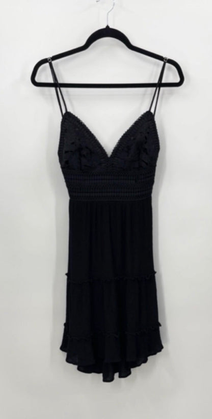 LOVE TREE Lace Dress