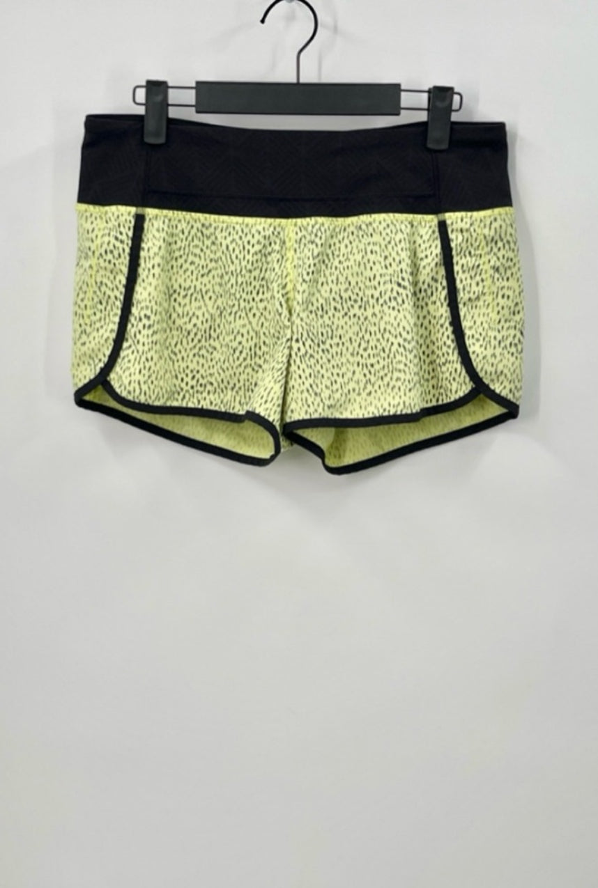 LULULEMON Run Times Short *4-way Stretch