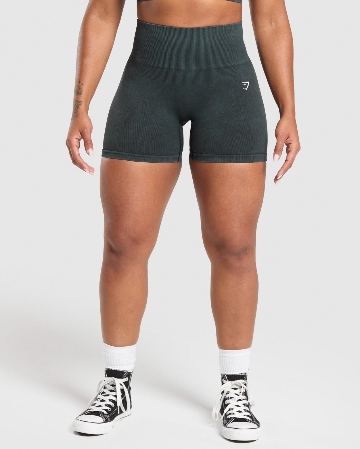 GYMSHARK Gains Seamless Washed Shorts