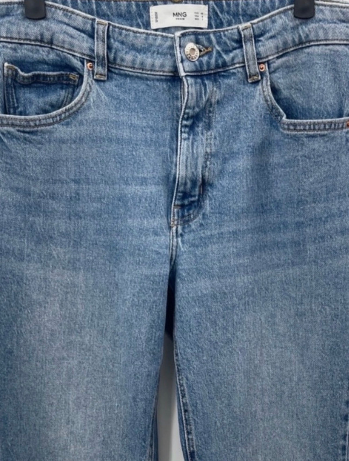 MANGO Straight Leg Split
Hem Jeans