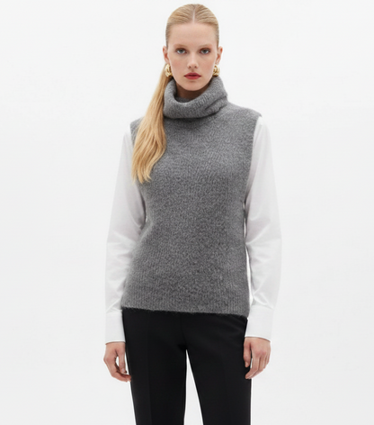 Aritzia COMMUNITY Plutarch Wool/Yak
Turtleneck Sweater