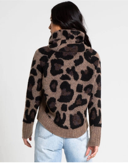 RD Style Leopard Knit Sweater