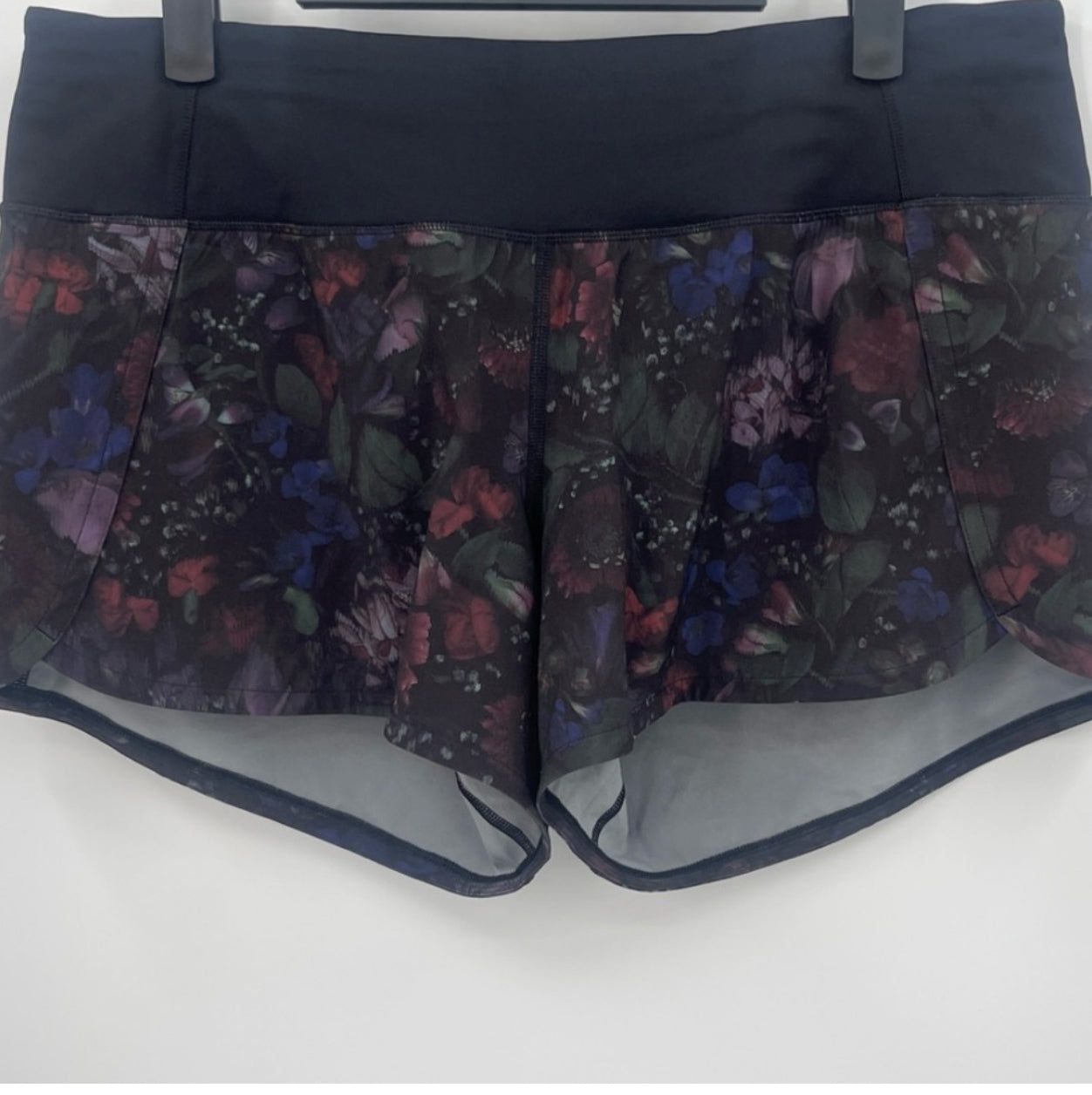 LULULEMON Speed Up Short (Long 4") Frozen Flourish Multi / Black