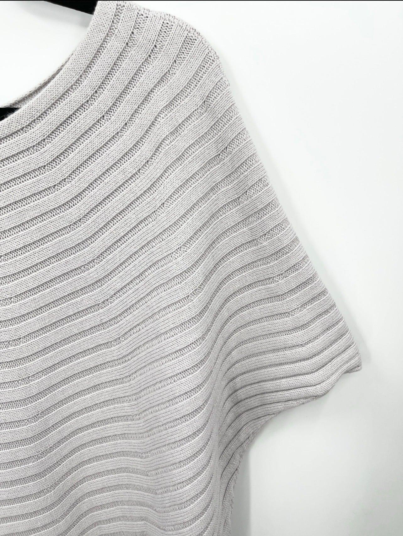UNIQLO Boat Neck Sweater