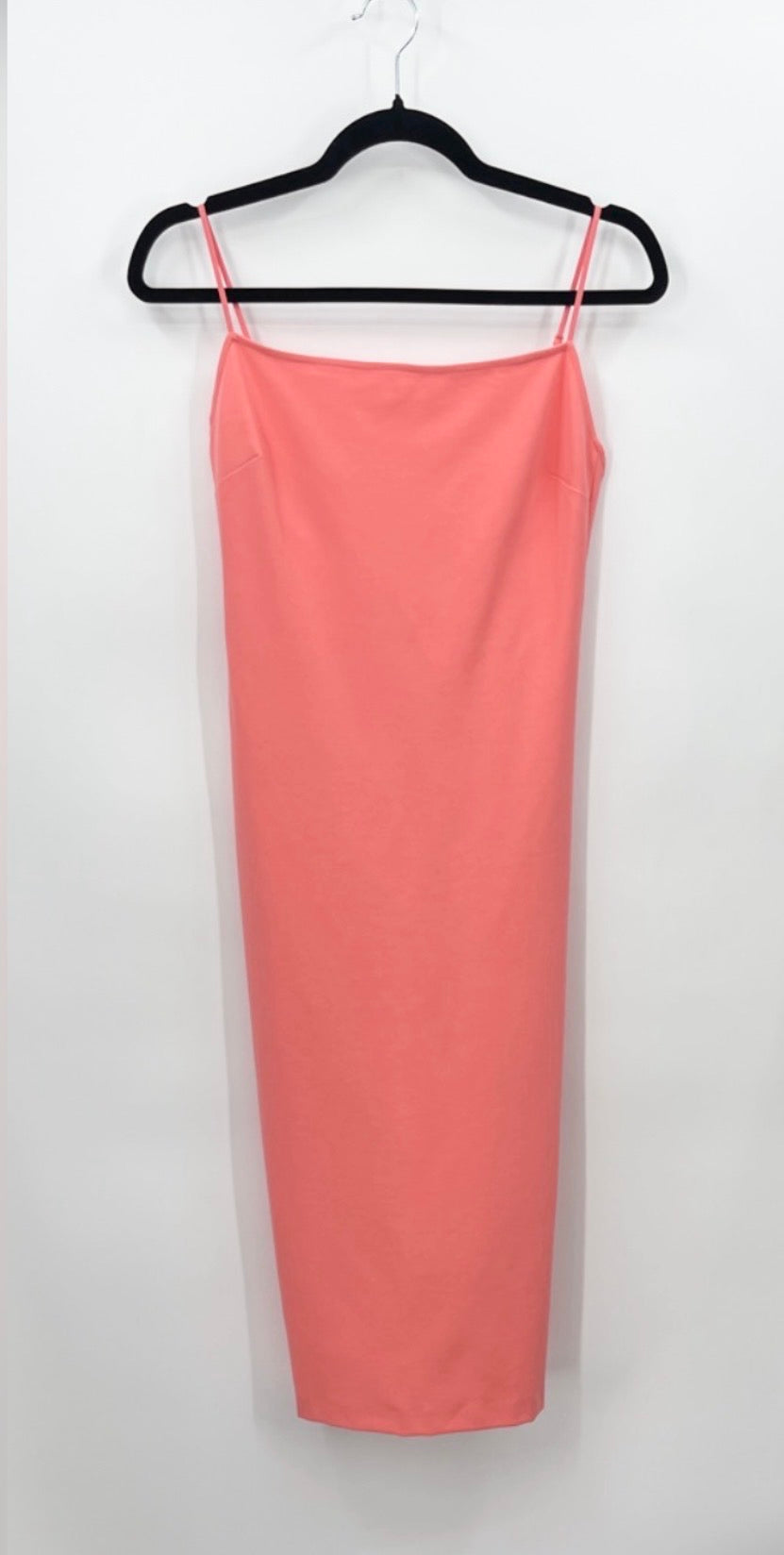 Aritzia BABATON Julius Coral Backless Bodycon
Midi Dress