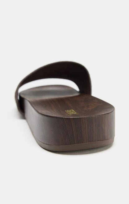 ZARA Flat Leather Sandals
