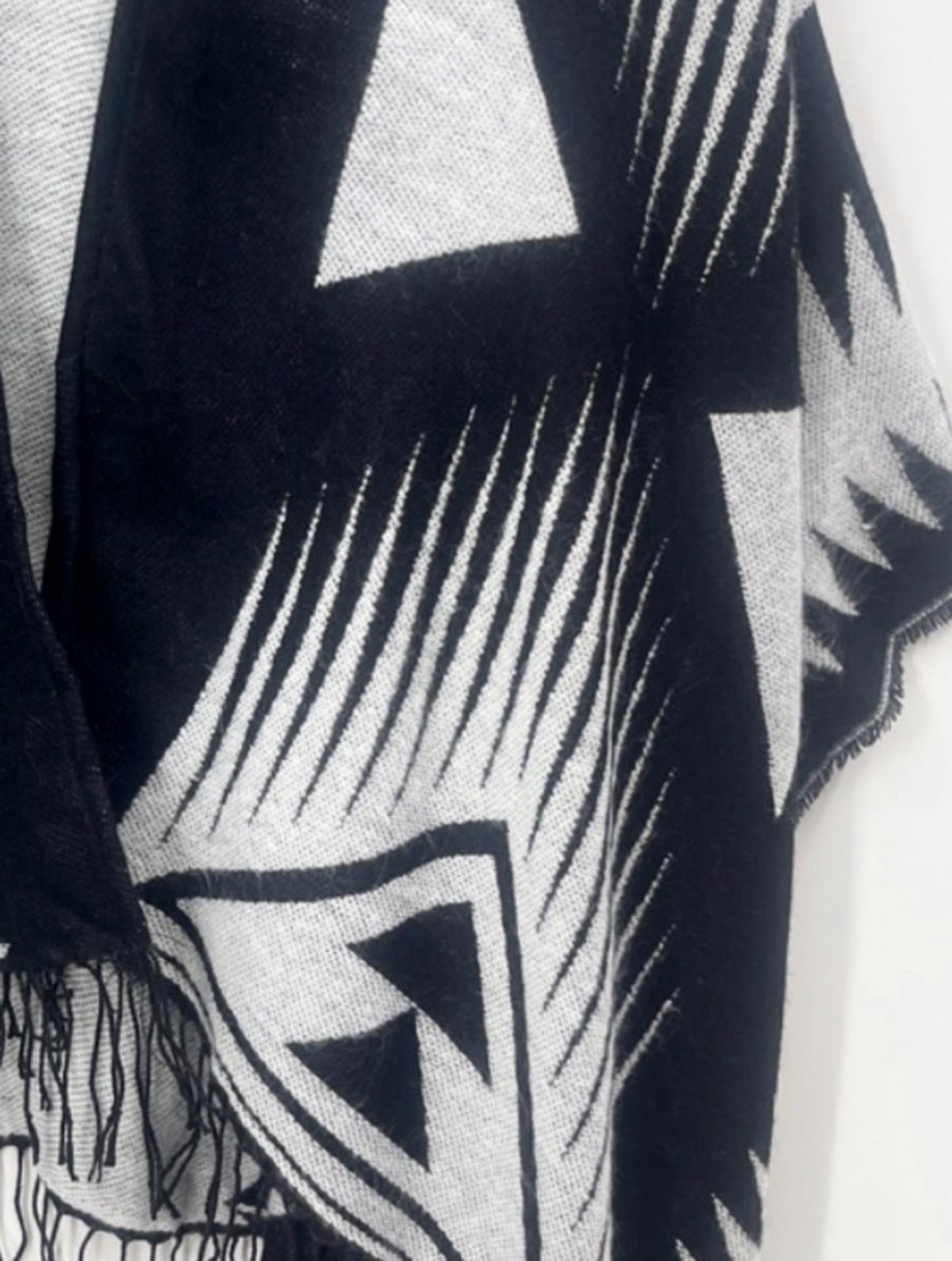 KISMET Aztec Fringe Poncho