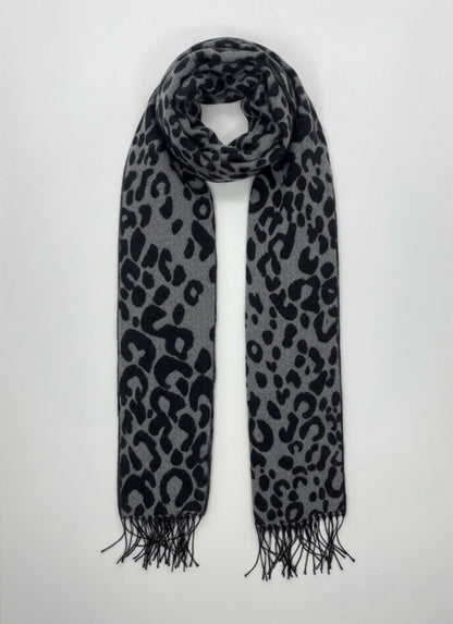 VERO MODA Hannah Animal-Print Fringed Scarf