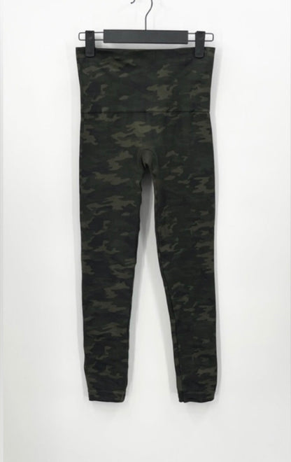 SPANX Look at Me Now
Seamless Leggings