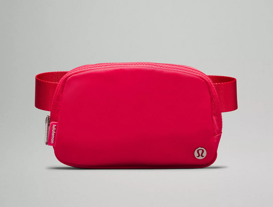 Lululemon Everywhere Belt Bag