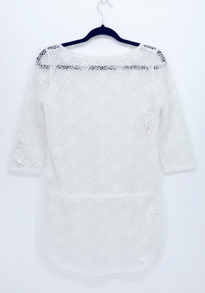 White Lace Top - Back Cleaned