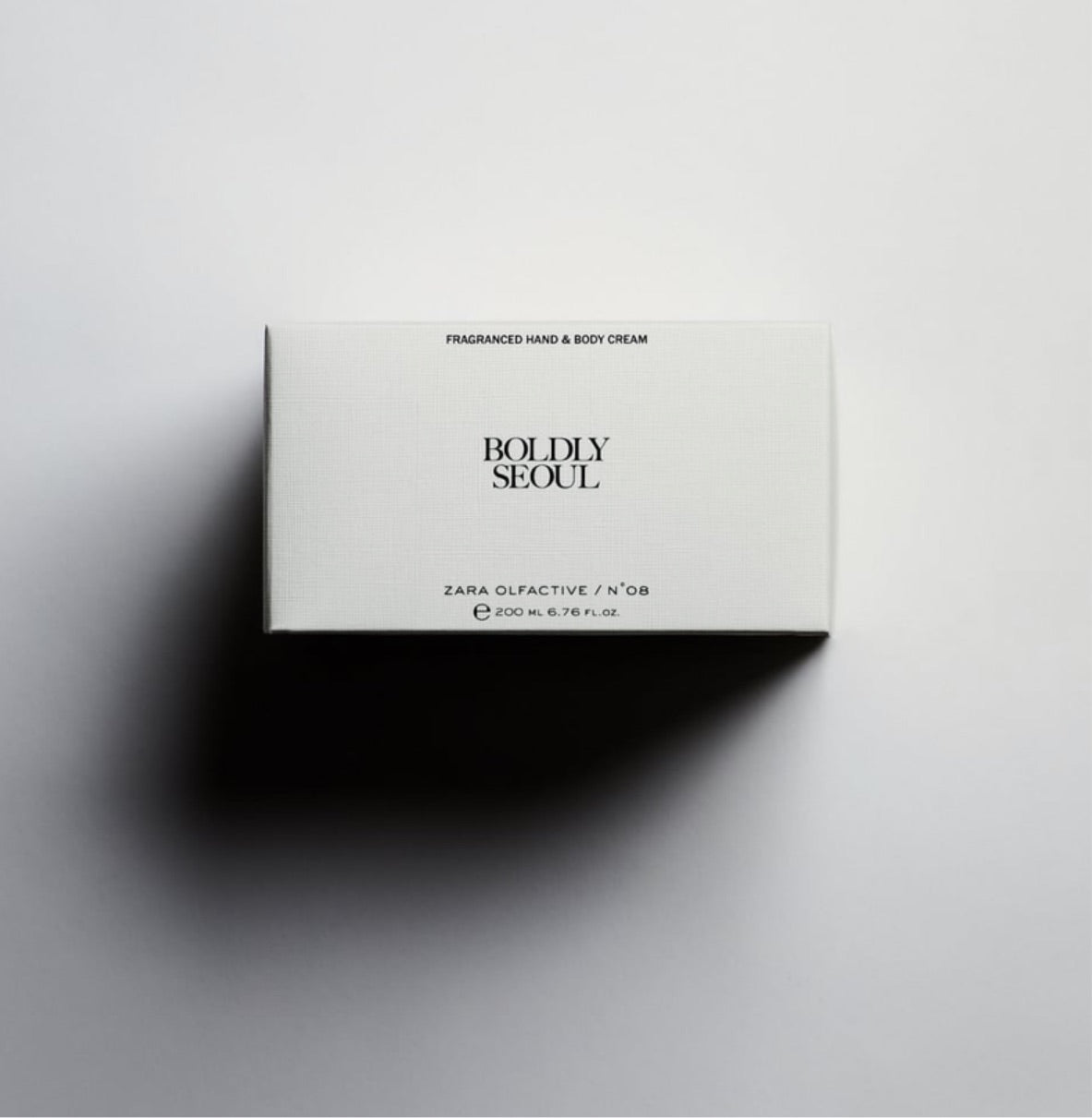 CRÈME PARFUMÉE POUR LES MAINS ET LE CORPS BOLDLY SEOUL 200 ML
