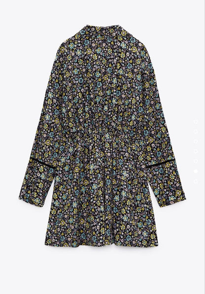 Robe chemise à fleurs Zara